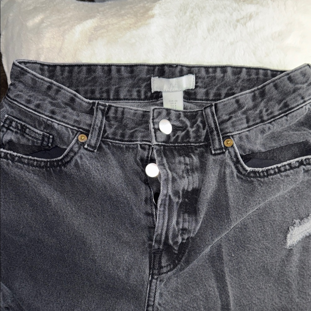 H&M Gray Boyfriend Jeans